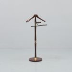 1168 7280 VALET STAND